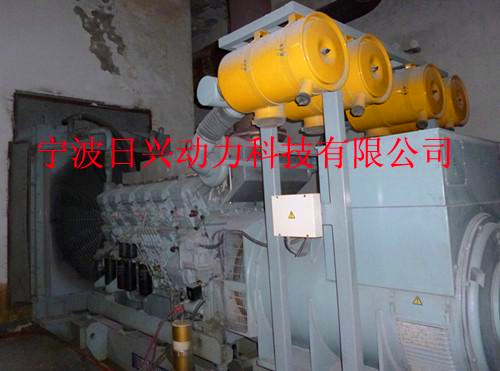 三菱S12柴油發(fā)動機風(fēng)扇驅(qū)動器總成的解體、檢修